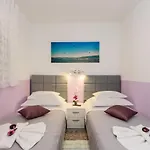 Sea Bass Neretva 아파트